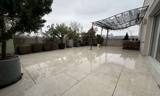 Aménagement d’une terrasse à Lyon , Mornant, Hugot Paysage