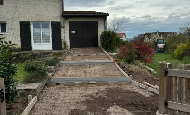 Réfection d’une allée carrossable en béton à Lorette, Mornant, Hugot Paysage