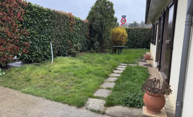 Aménagement d’une terrasse à saint Genis Laval , Mornant, Hugot Paysage